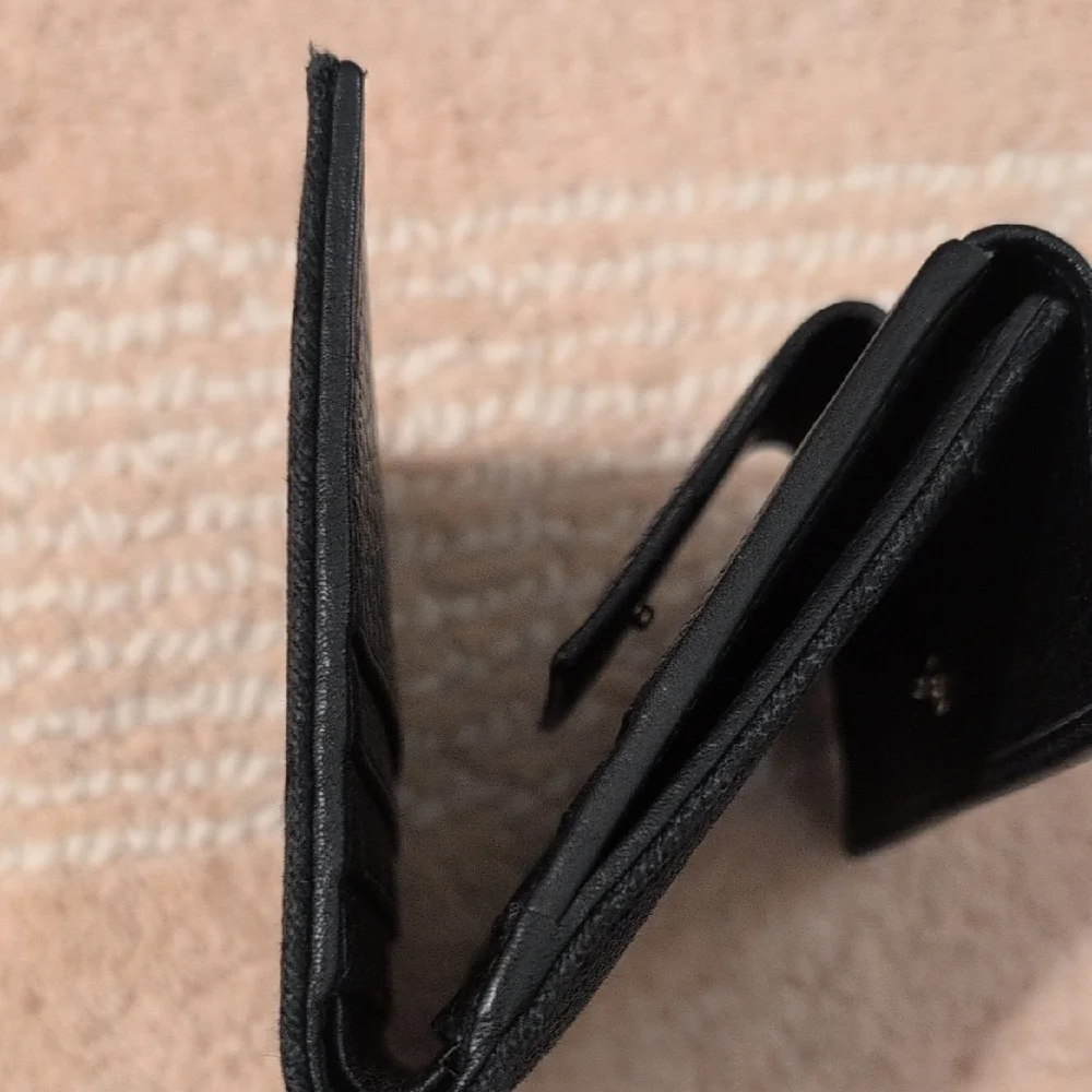 Bvlgari Black Leather Wallet - Picture 9 of 12